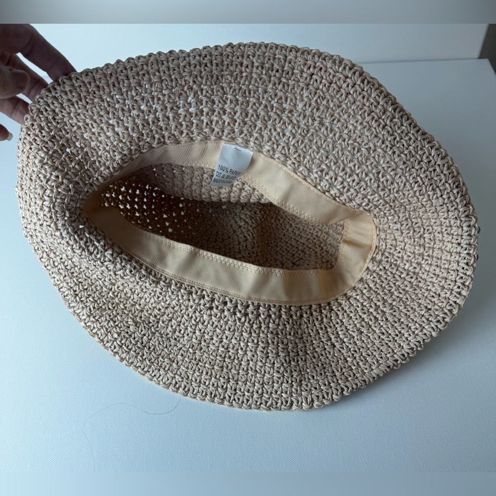 Kids Floral Crochet Hat - Picture 5 of 9
